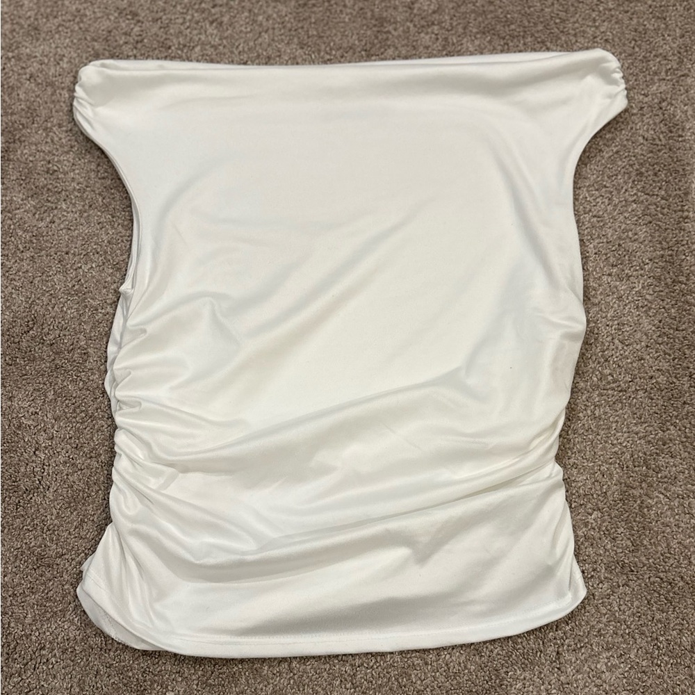 Gaze White Women's Off Shoulder Sleevless Top